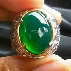 batu akik bacan hijau